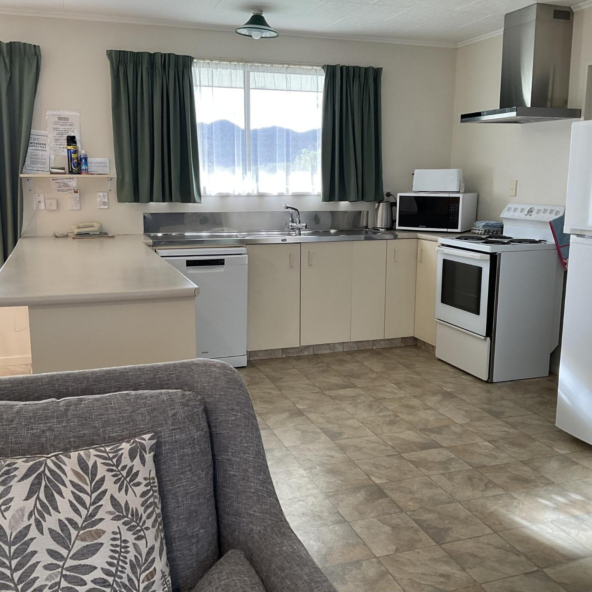 Alexandra Garden Court Motel מראה חיצוני תמונה