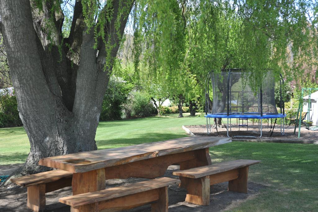 Alexandra Garden Court Motel מראה חיצוני תמונה